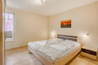200 m to the natural beach, family friendly EC-apartment with terrace, W-Lan - 3-Star