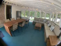 Waterfront camp on quiet part of Lake Winnisquam, dog-friendly, w/dock - 3성급