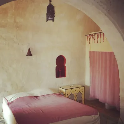 Hotel Arisha - Pet friendly