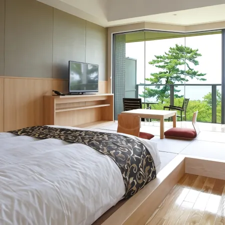 Hotel Biwa Dog