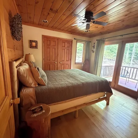 Bright cabin retreat happily situated 7 miles from Whiteface Mt