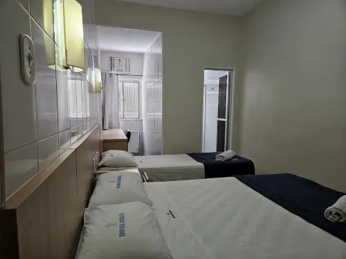 Hotel Único - 2-Star