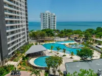 Santa Marina Luxury Stay - Ocean View - Homestays