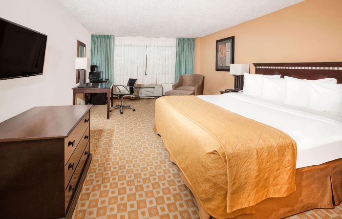 Days Inn by Wyndham Sherman