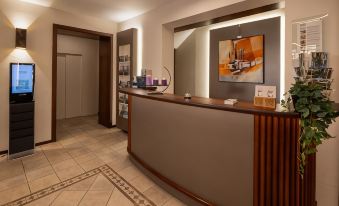 Logis Hotel-Restaurant Dimmer - Housity