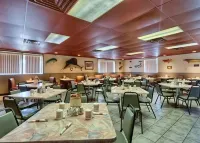 Rodeway Inn Hotels in Muskegon