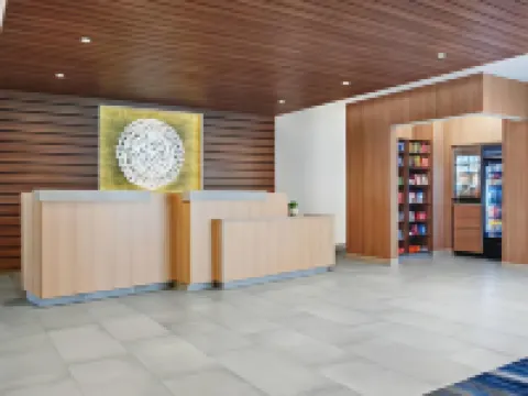 Fairfield Inn & Suites Batavia Hotels in Batavia