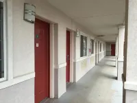 Budget Inn