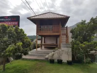 Radiya Guesthouse Hotels near Mount Rinjani