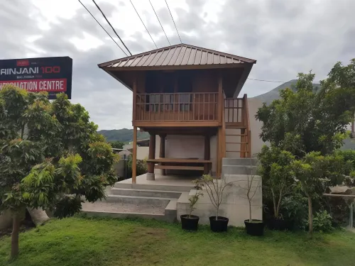 Radiya Guesthouse