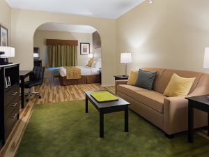 Best Western Plus des Moines West Inn  Suites