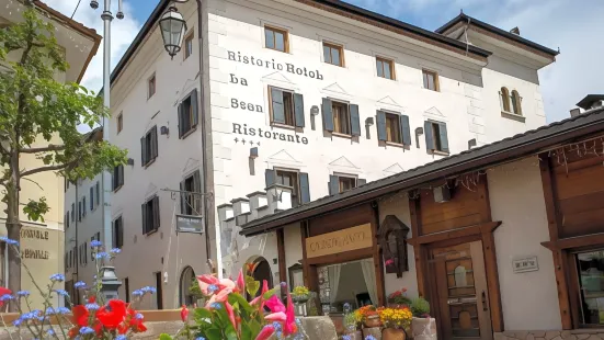 Historic Hotel Ristorante la Stua