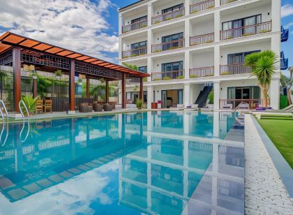 Golden Pearl Hoian Hotel