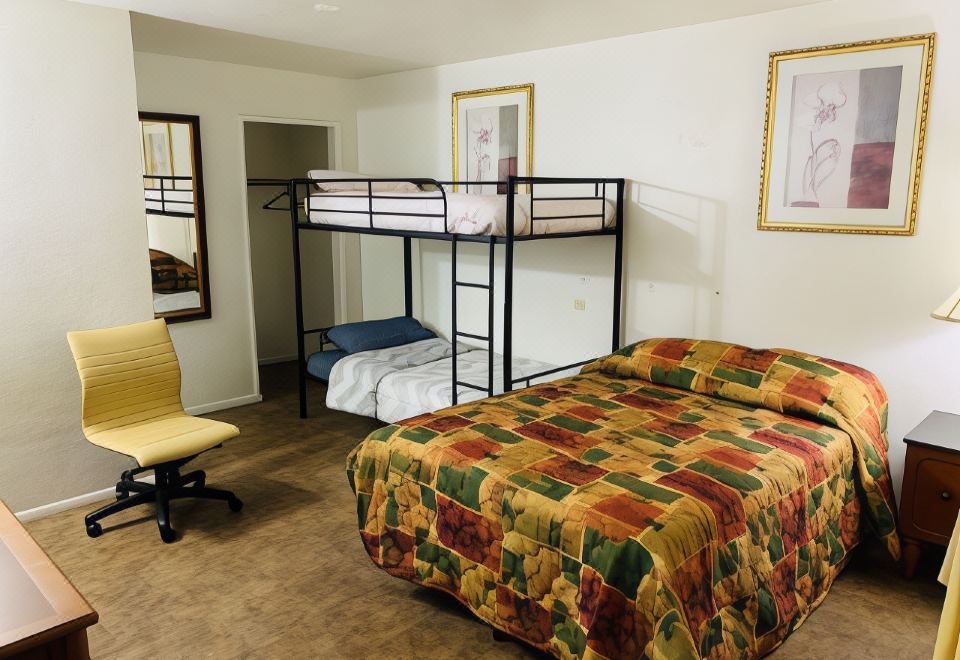 Pacheco Pass Motel - Housity