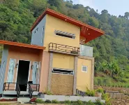 Villa Yesrin Các khách sạn ở Sukamakmur