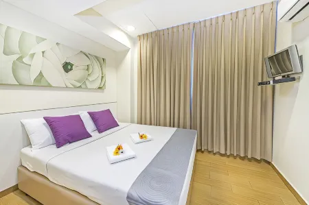 Hotel 81 Cosy