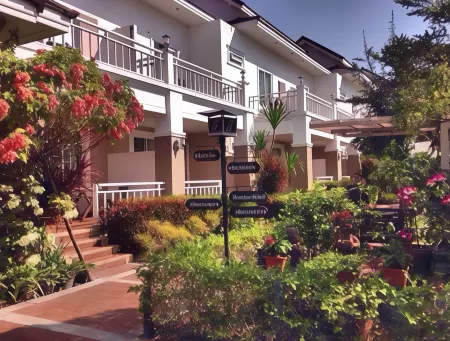Tonwa Resort