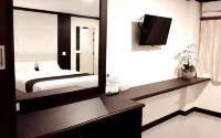The Capital Hotel