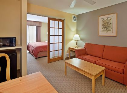 Country Inn & Suites by Radisson, Bloomington-Normal West, IL