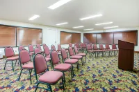 Quality Inn Hotels in Bibb County