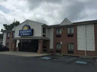 Days Inn & Suites by Wyndham Cambridge Các khách sạn ở Cambridge