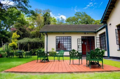 Inn on the Vumba Hotel Hotels near Vumba Gateway Gardens and Curios