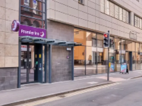Premier Inn Glasgow City Centre (St. Enoch Square) โรงแรมในกลาสโกว์