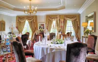 Hayfield Manor - breakfast