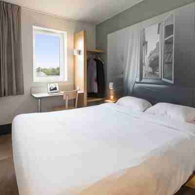 B&B Hotel Douai Parc Des Expos Cuincy Rooms