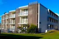Merrima Court Holidays Hotel in zona Kings Beach Water Fountain And Playground