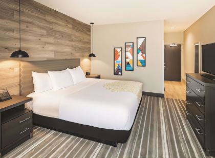 La Quinta Inn & Suites by Wyndham Atlanta South - McDonough