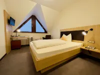 Hotel Zur Linde Các khách sạn ở Lauf