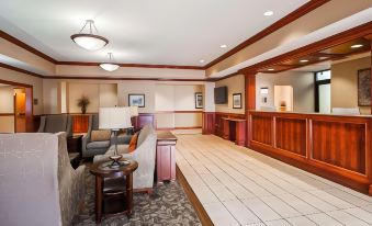 Best Western Plus Butterfield Inn