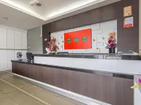 هوتل سنتر بوينت تامبين فنادق في Pulau Sebang