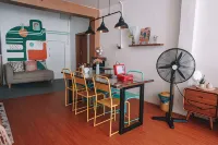 Roemah Renjana Sunny Hotel a Distretto di Makassar