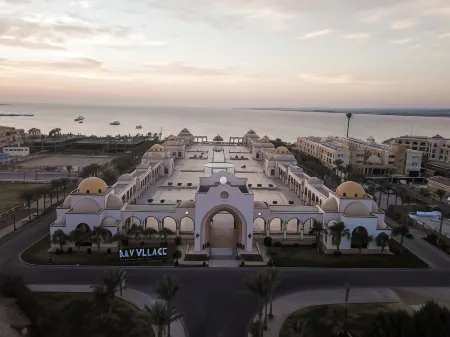 Old Palace Resort Sahl Hasheesh