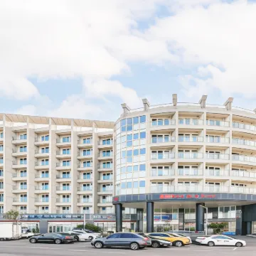 هامديوك بيتش ستاي جيجو Hotels near منتزه دولهاربانغ