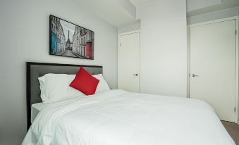 Aaira Suites at Fort York