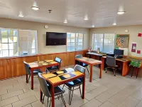 Super 8 by Wyndham Wickenburg AZ Hotels in Wickenburg