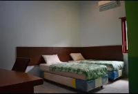 Hotel Akat Merauke Hotel dekat Gereja Katolik Sang Penebus, Kampung Baru