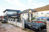 Victoria Inn Hotel and Suite Hotels in 