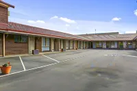 Elm Tree Motel - parcheggio