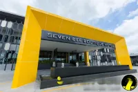 Seven Bee Boutique Hotel Các khách sạn gần Surin National Museum