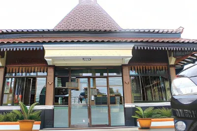 Homestay Simpang Tujuh Hotel dekat Nindy Nanda