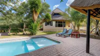 Phelwana Game Lodge - Pool