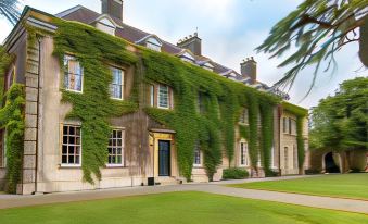 Holbrook Manor & Spa