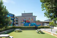 Navigate Seaside Hotel & Apartments