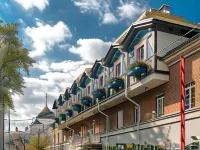Author's Hotel Bronze Kaban Hotels near Rozhdestvenskaya Tserkov' Na Pridache