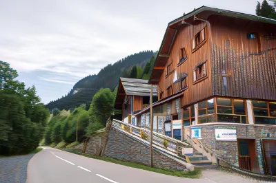 Auberge de Jeunesse HI la Clusaz Các khách sạn ở Manigod