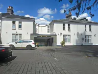 OYO Firs Lodge London Heathrow Отели в г. Хаунслоу